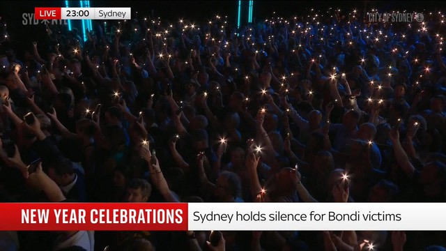 Năm mới 2026: Ph&aacute;o hoa rực rỡ khắp thế giới ch&agrave;o đ&oacute;n b&igrave;nh an v&agrave; hạnh ph&uacute;c - Ảnh 11.