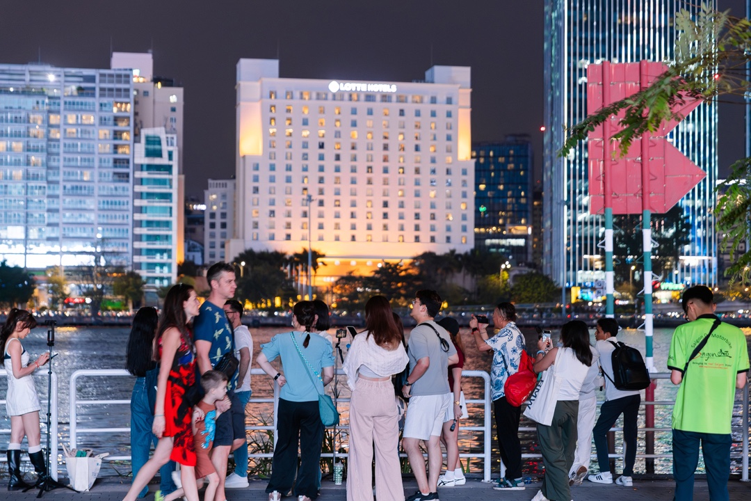 Ph&aacute;o hoa rực s&aacute;ng bầu trời, ch&agrave;o 2026!- Ảnh 65.