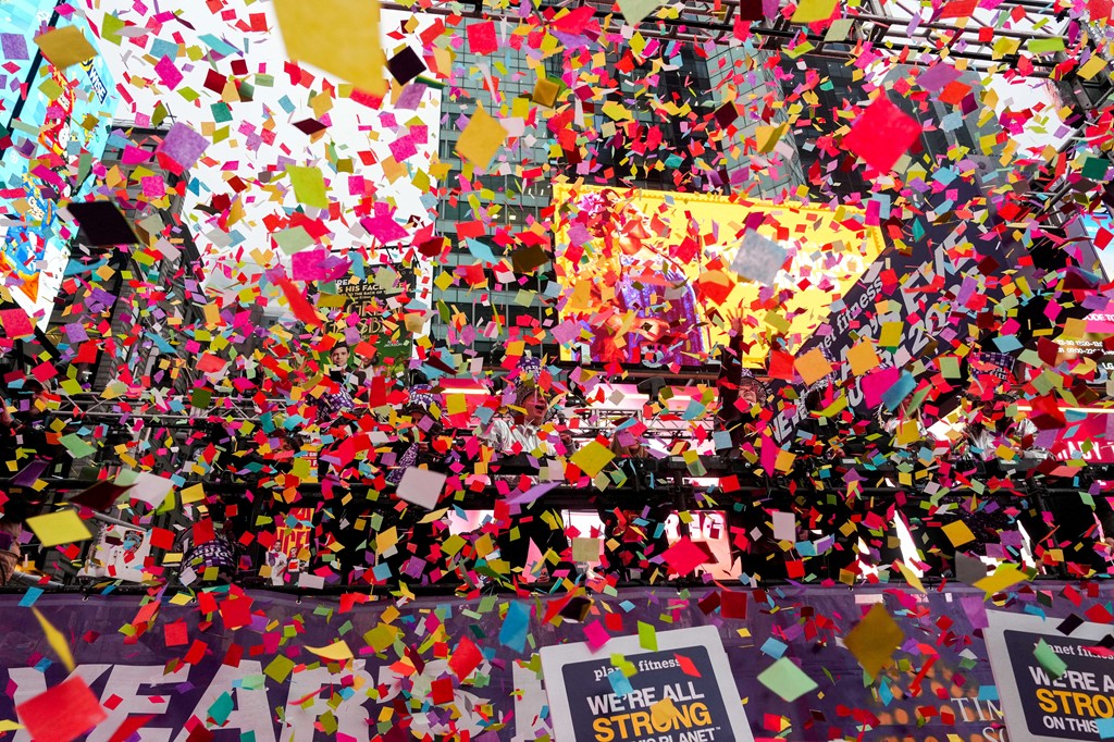 Năm mới 2026: Ph&aacute;o hoa rực rỡ khắp thế giới ch&agrave;o đ&oacute;n b&igrave;nh an v&agrave; hạnh ph&uacute;c - Ảnh 22.