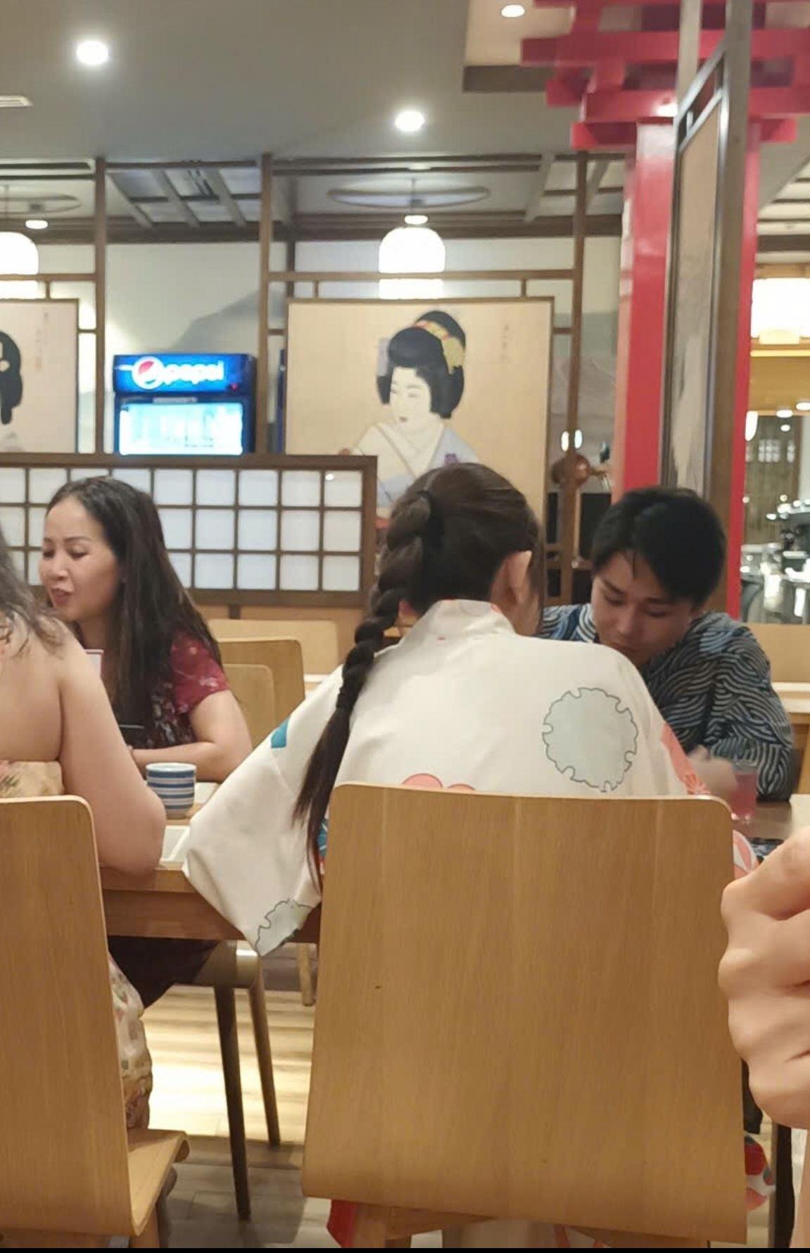 Mối quan hệ của Tăng Duy Tân và Bích Phương Qua ảnh ôm eo gây sốt mạng xã hội - Ảnh 6.