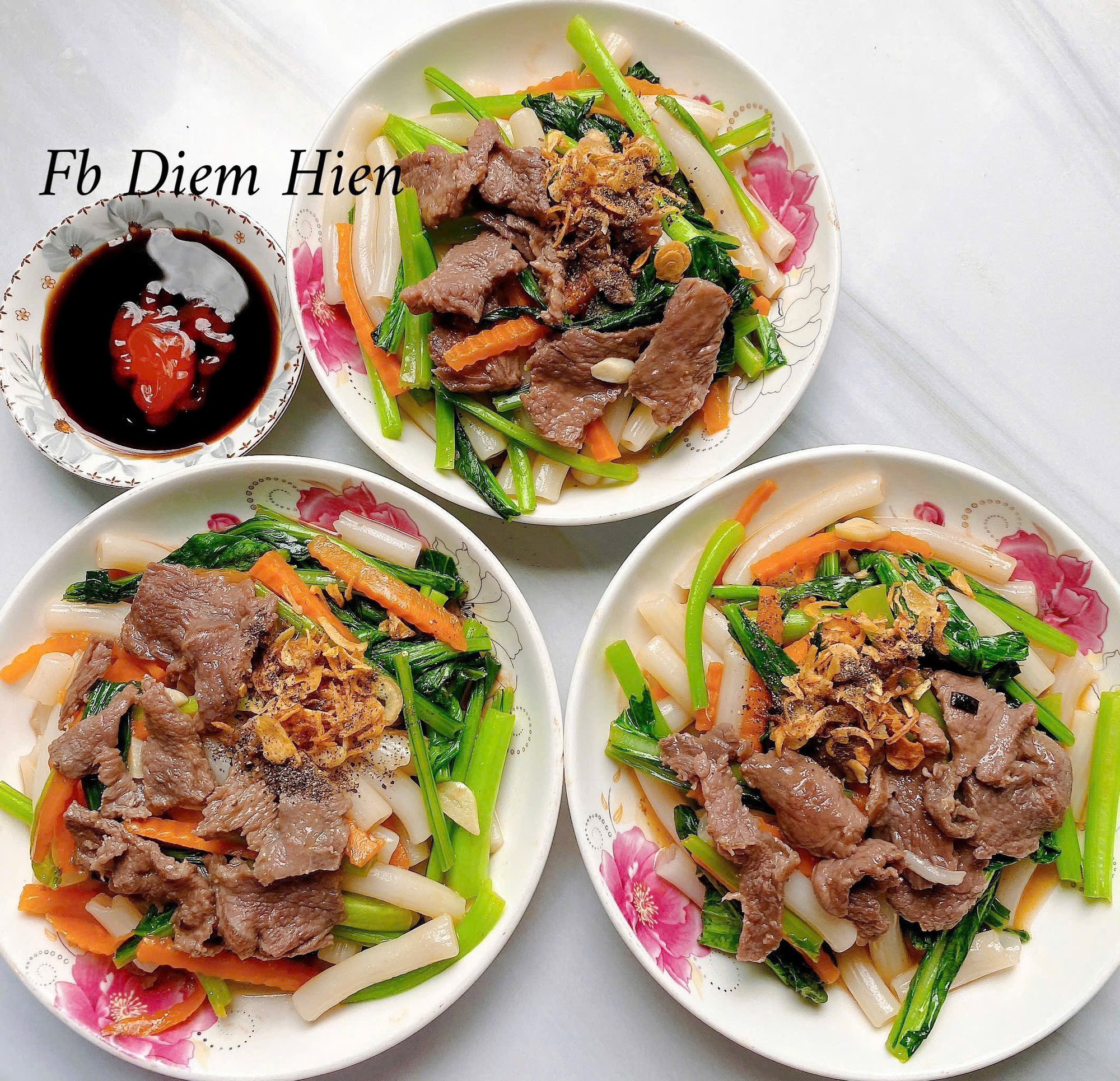 Quán ăn sáng mini đậm chất miền Tây của mẹ 2 con khiến ai cũng phải Quán ăn sáng mini đậm chất miền Tây của mẹ 2 con khiến ai cũng phải