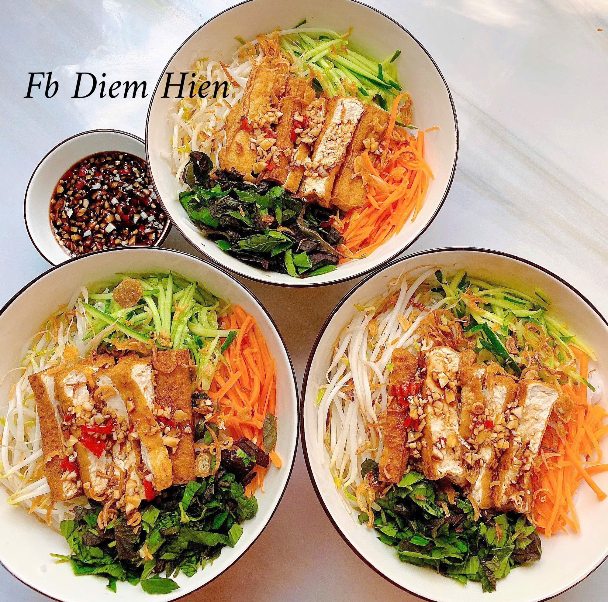 Quán ăn sáng mini đậm chất miền Tây của mẹ 2 con khiến ai cũng phải Quán ăn sáng mini đậm chất miền Tây của mẹ 2 con khiến ai cũng phải