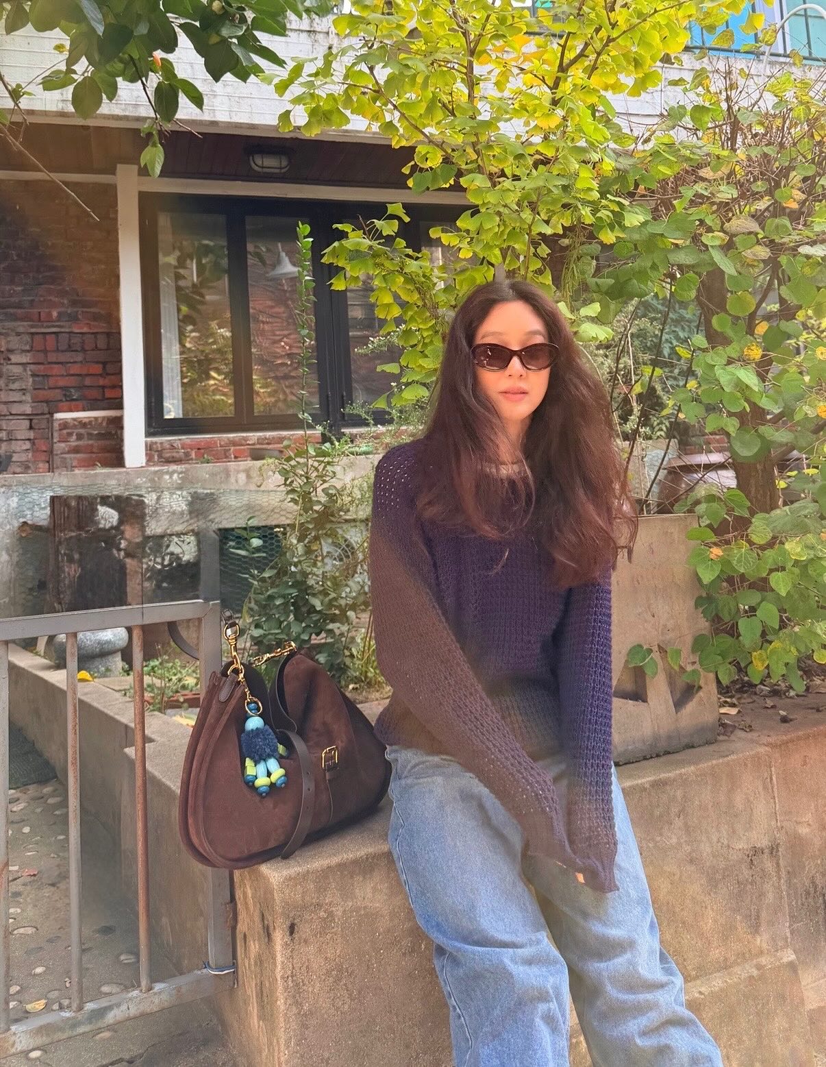 Ngắm phong cách tối giản của Jung Ryeo Won: Nét đẹp thanh lịch ở tuổi 44 - Ảnh 3.