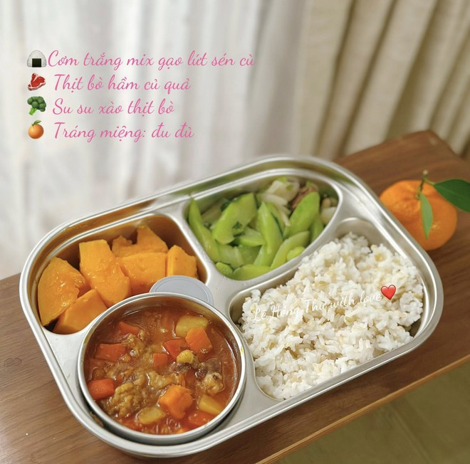 2 em bé hôm nào cũng háo hức, mong đợi đến giờ nghỉ trưa để khám phá bí mật 