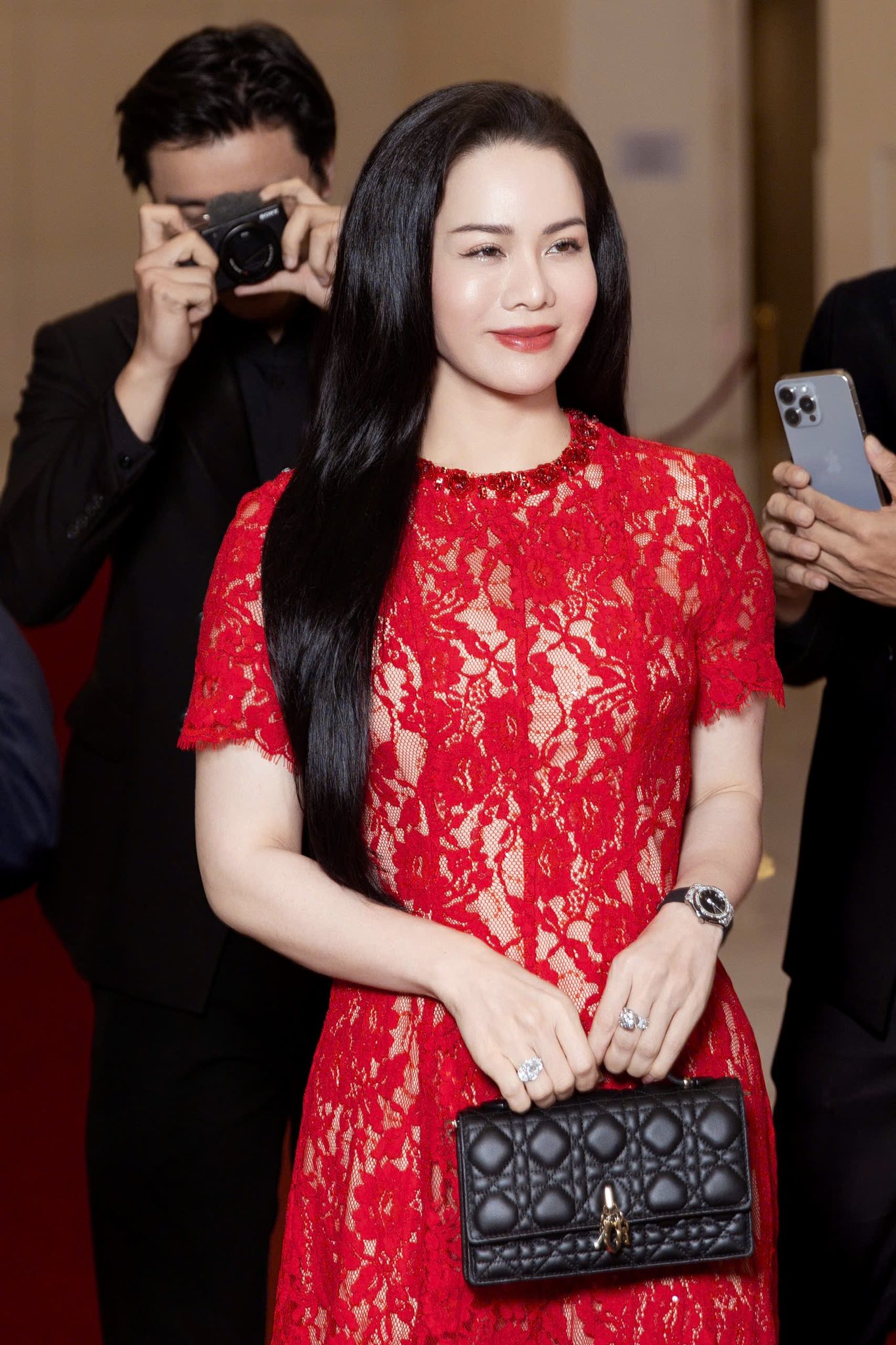 Nhật Kim Anh kêu cứu- Ảnh 1.