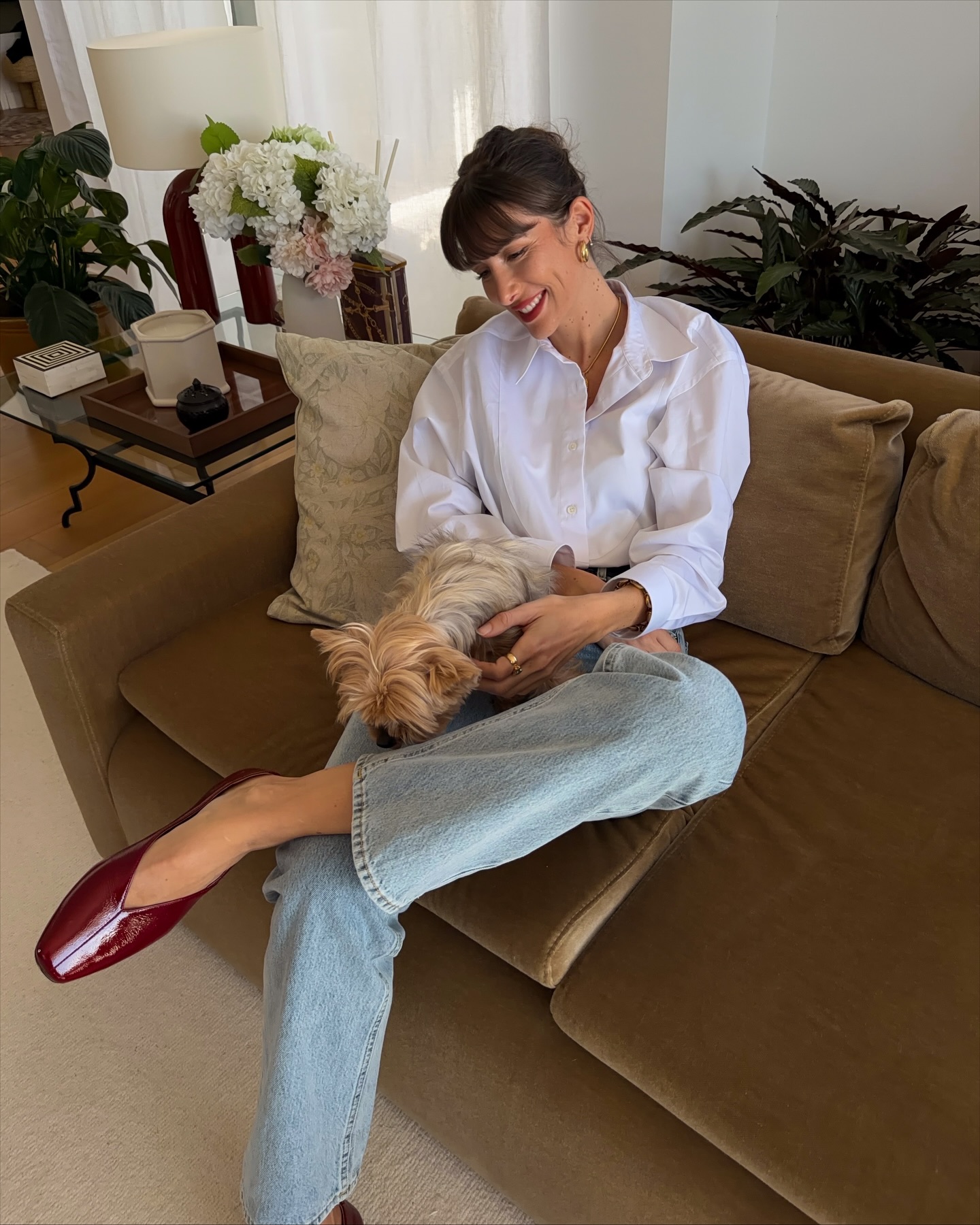 5 Mẫu giày giúp nâng tầm phong cách thời trang Pháp cho quần jeans Sành điệu - Ảnh 6. 5 Mẫu giày giúp nâng tầm phong cách thời trang Pháp cho quần jeans Sành điệu - Ảnh 6.