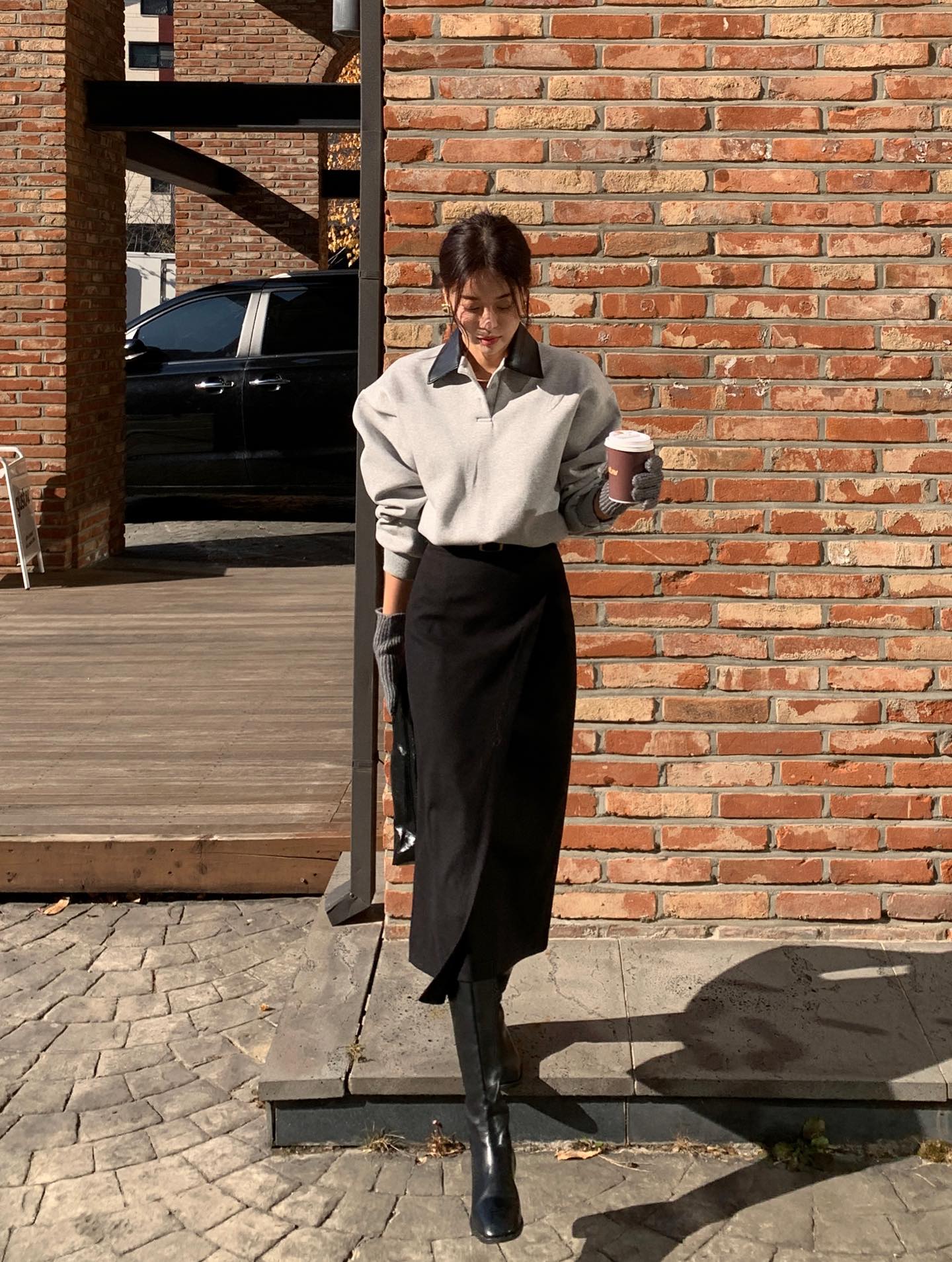 5 Mẫu chân váy hack tuổi sang trọng giúp bạn trẻ trung hơn - Ảnh 6. 5 Mẫu chân váy hack tuổi sang trọng giúp bạn trẻ trung hơn - Ảnh 6.