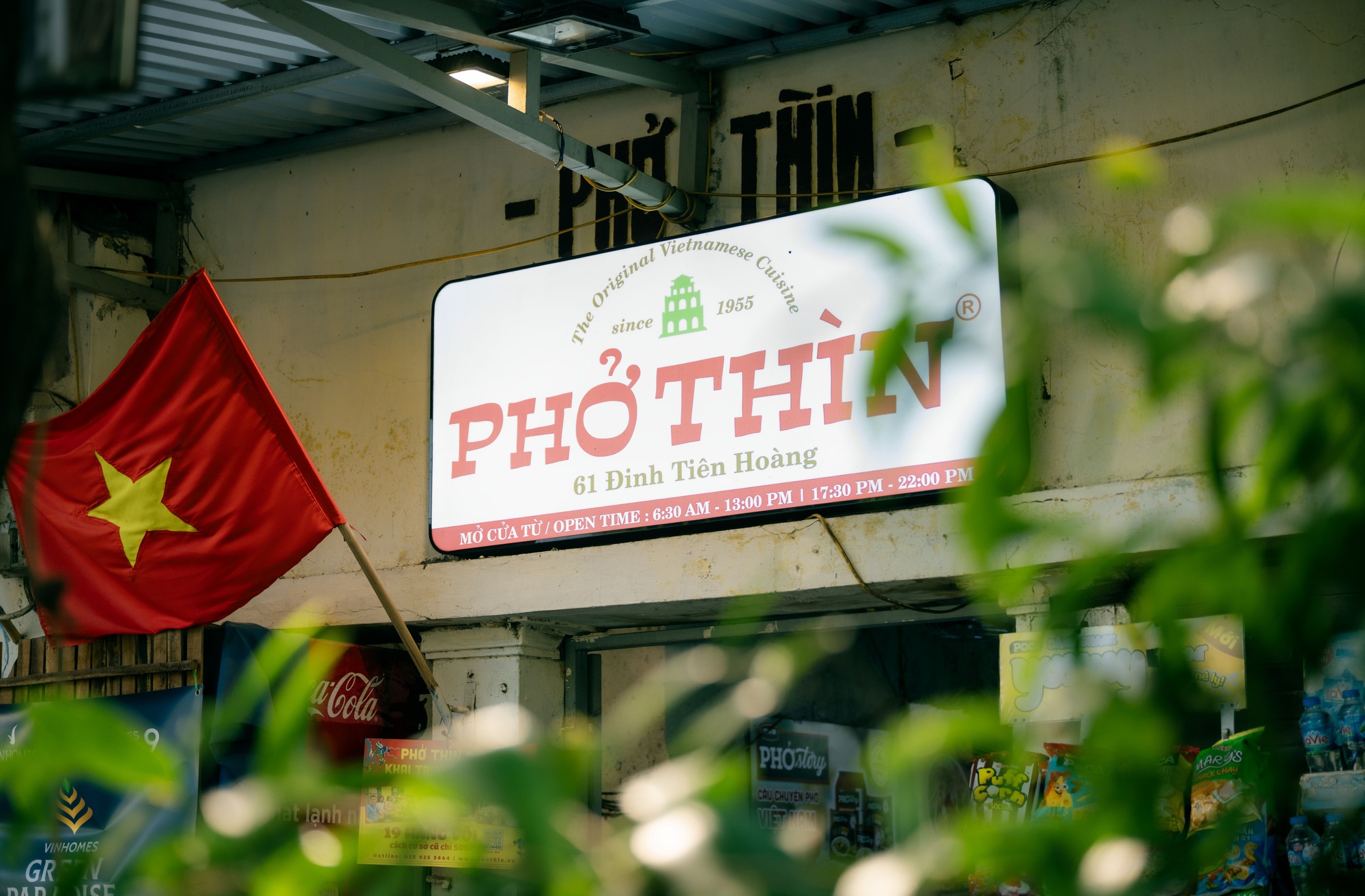 Phở Thìn Bờ Hồ rời địa chỉ huyền thọai: Hành trình 70 năm và tương lai mới - Ảnh 12.