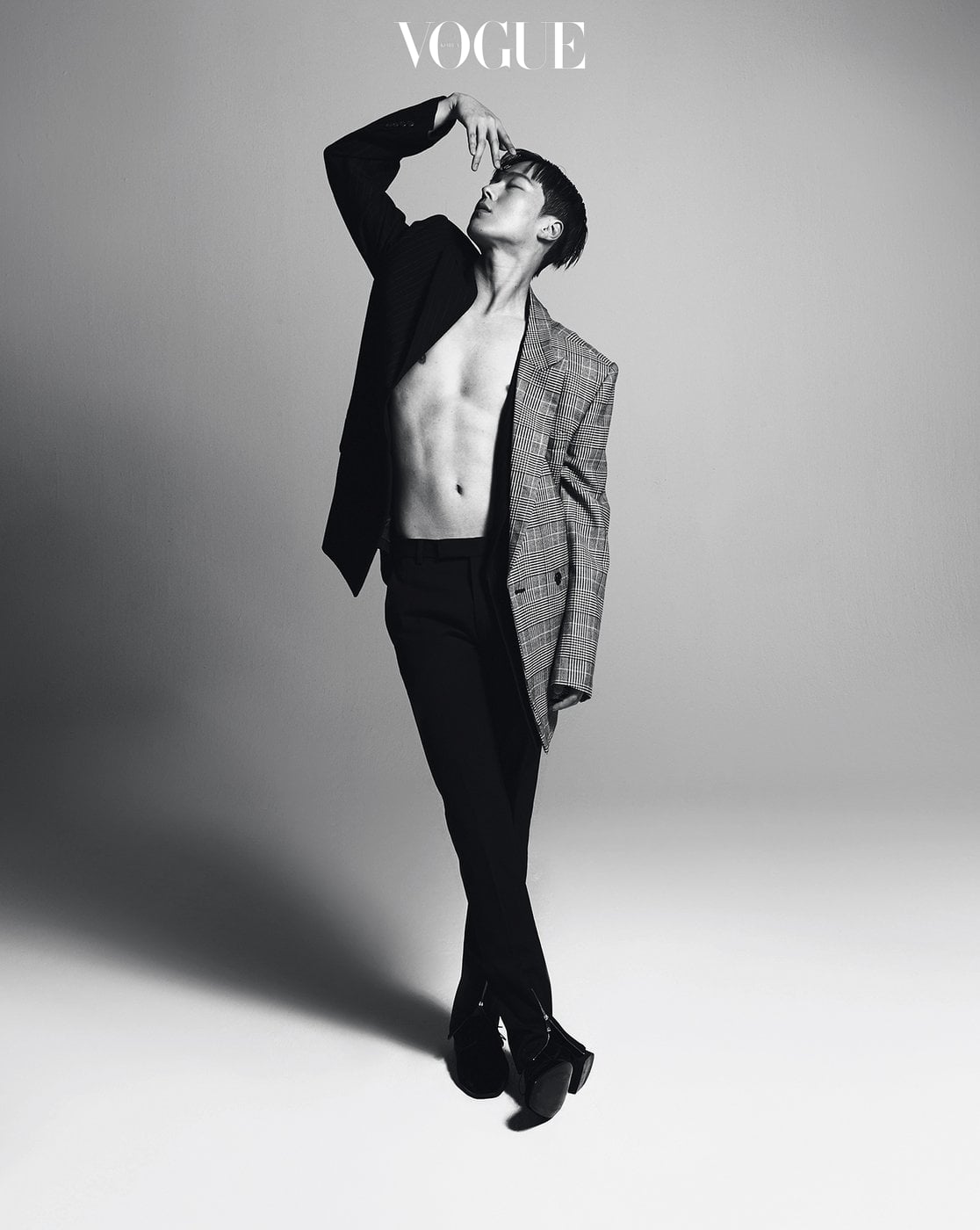 Hậu trường Jang Ki Yong và Song Hye Kyo: Mối quan hệ đầy bí ẩn và thú vị - Ảnh 1.