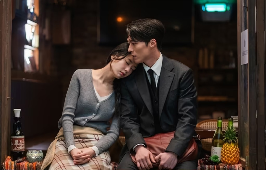 Hậu trường Jang Ki Yong và Song Hye Kyo: Mối quan hệ đầy bí ẩn và thú vị - Ảnh 4.