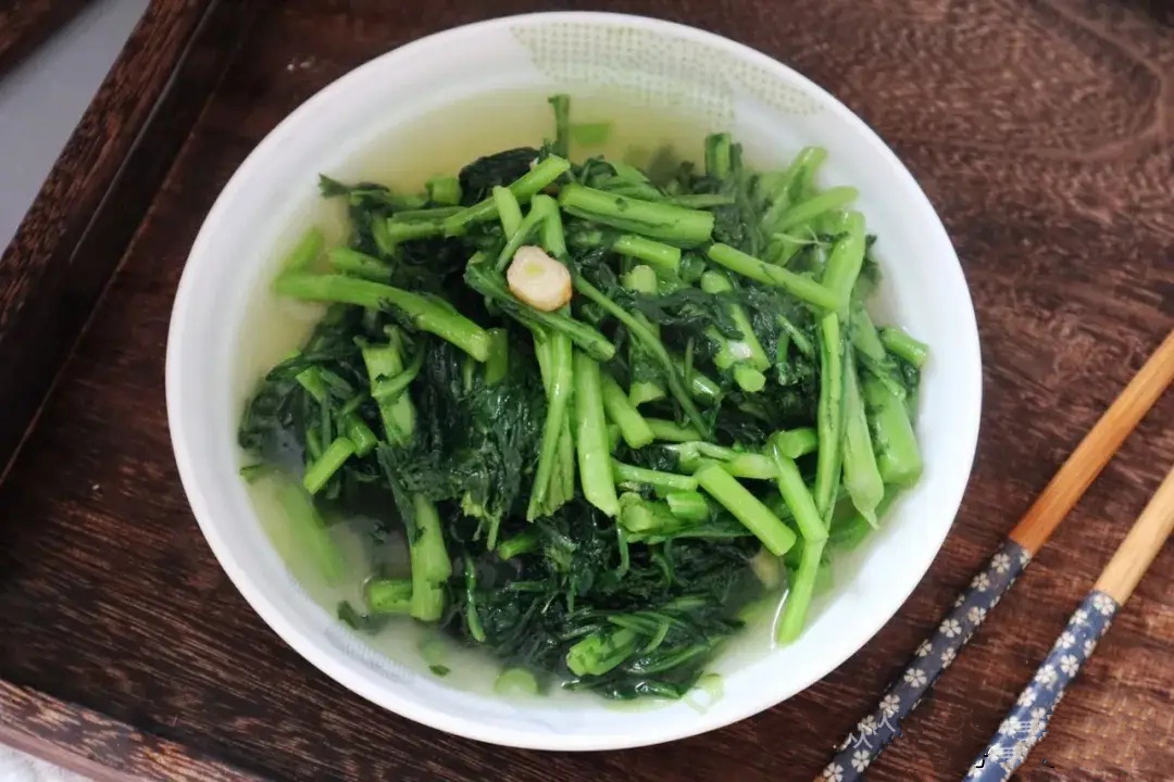 Đừng coi thường loại rau này chỉ vì rẻ: Ăn ngon lại siêu tốt cho gan và cải thiện thị lực mùa đông - Ảnh 3.