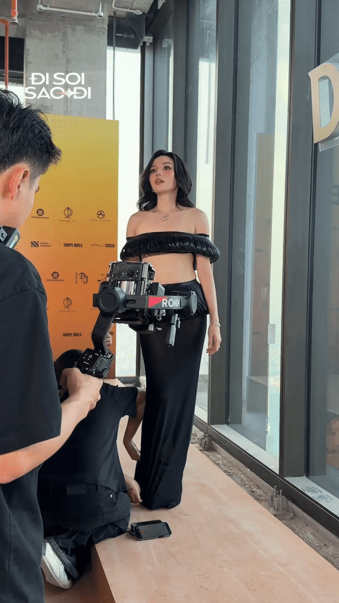 Kỳ Duyên quá lộng lẫy nhưng khó bước tiếp- Ảnh 7. Kỳ Duyên quá lộng lẫy nhưng khó bước tiếp- Ảnh 7.