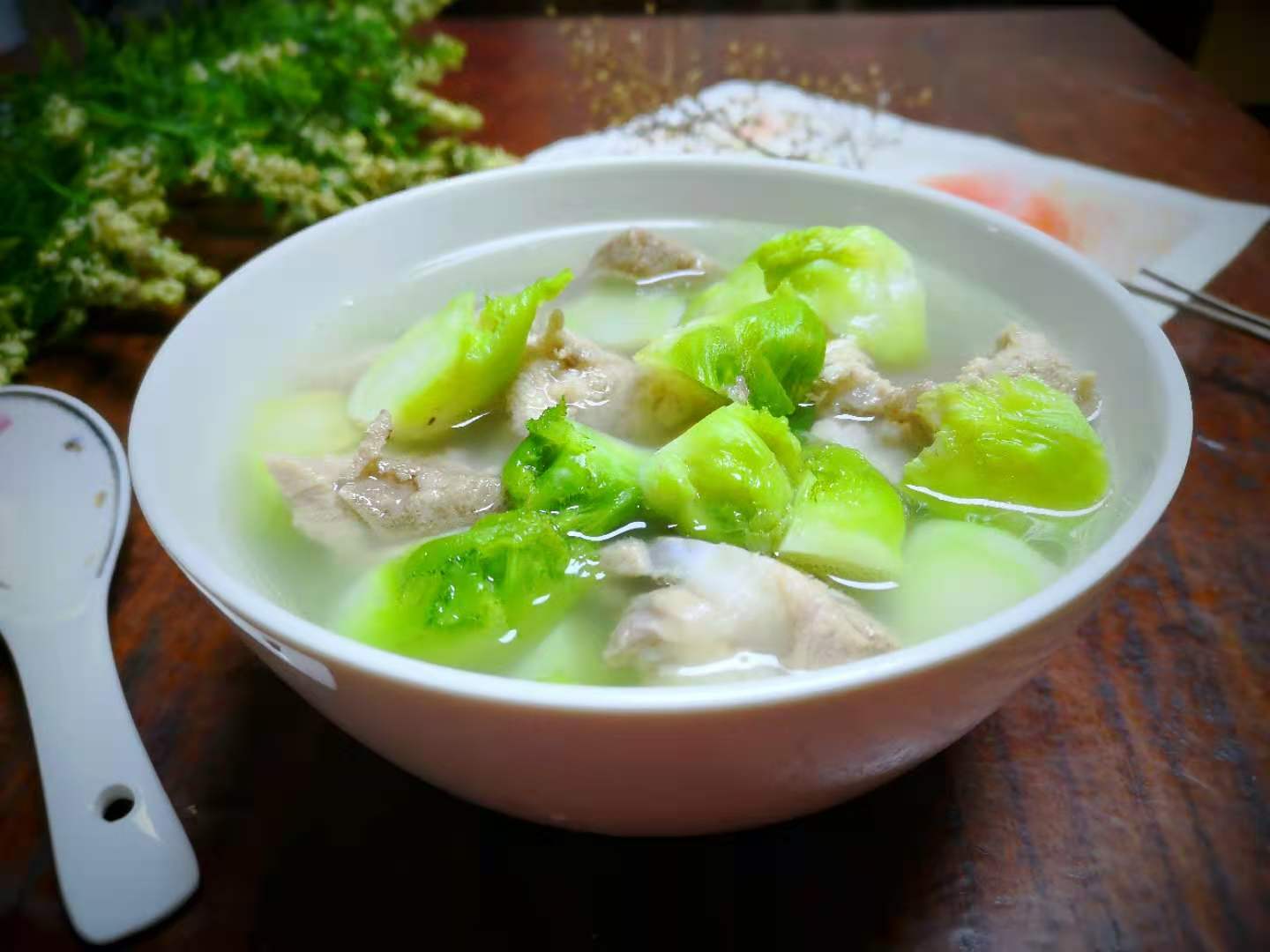 Hãy ăn nhiều loại rau này vào mùa đông: Nấu 2 ngon lạ miệng lại giúp nhuận tràng, long đờm và diệt khuẩn - Ảnh 5. Hãy ăn nhiều loại rau này vào mùa đông: Nấu 2 ngon lạ miệng lại giúp nhuận tràng, long đờm và diệt khuẩn - Ảnh 5.