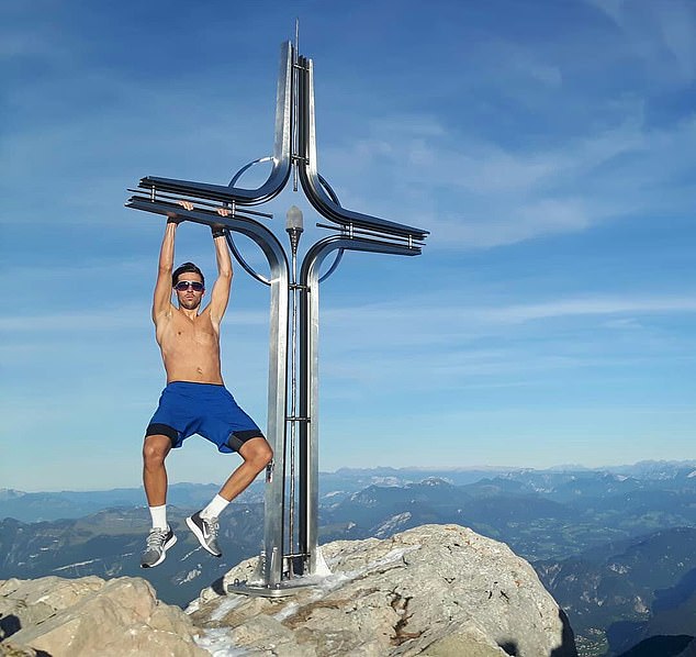 Rủ bạn gái leo núi và cái kết bi thảm: Người đàn ông bị truy tố ngộ sát - Ảnh 4. Rủ bạn gái leo núi và cái kết bi thảm: Người đàn ông bị truy tố ngộ sát - Ảnh 4.