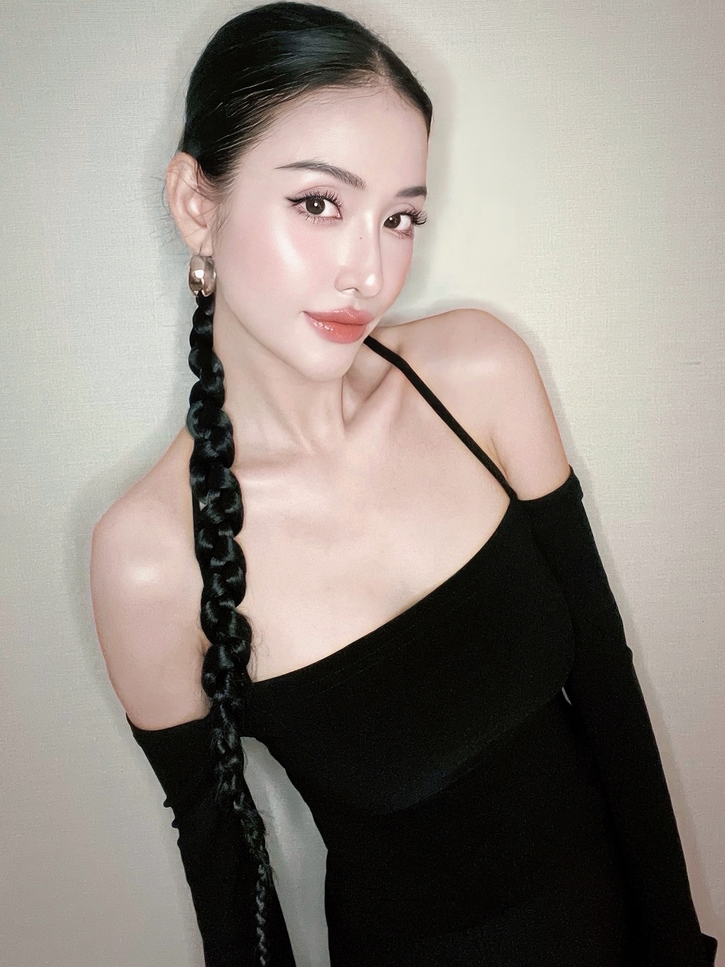 Mai Hồ hiện tại ra sao sau mối tình với Trấn Thành và cuộc sống hạnh phúc mới? - Ảnh 15. Mai Hồ hiện tại ra sao sau mối tình với Trấn Thành và cuộc sống hạnh phúc mới? - Ảnh 15.