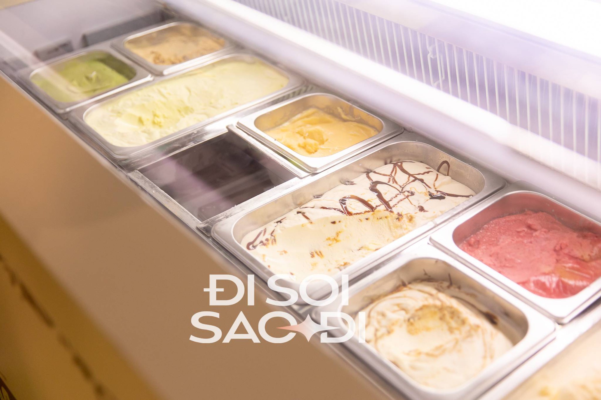 Tiệc cưới Tiên Nguyễn với thực đơn 63 món ngon xa xỉ gây choáng ngợp - Ảnh 8. Tiệc cưới Tiên Nguyễn với thực đơn 63 món ngon xa xỉ gây choáng ngợp - Ảnh 8.