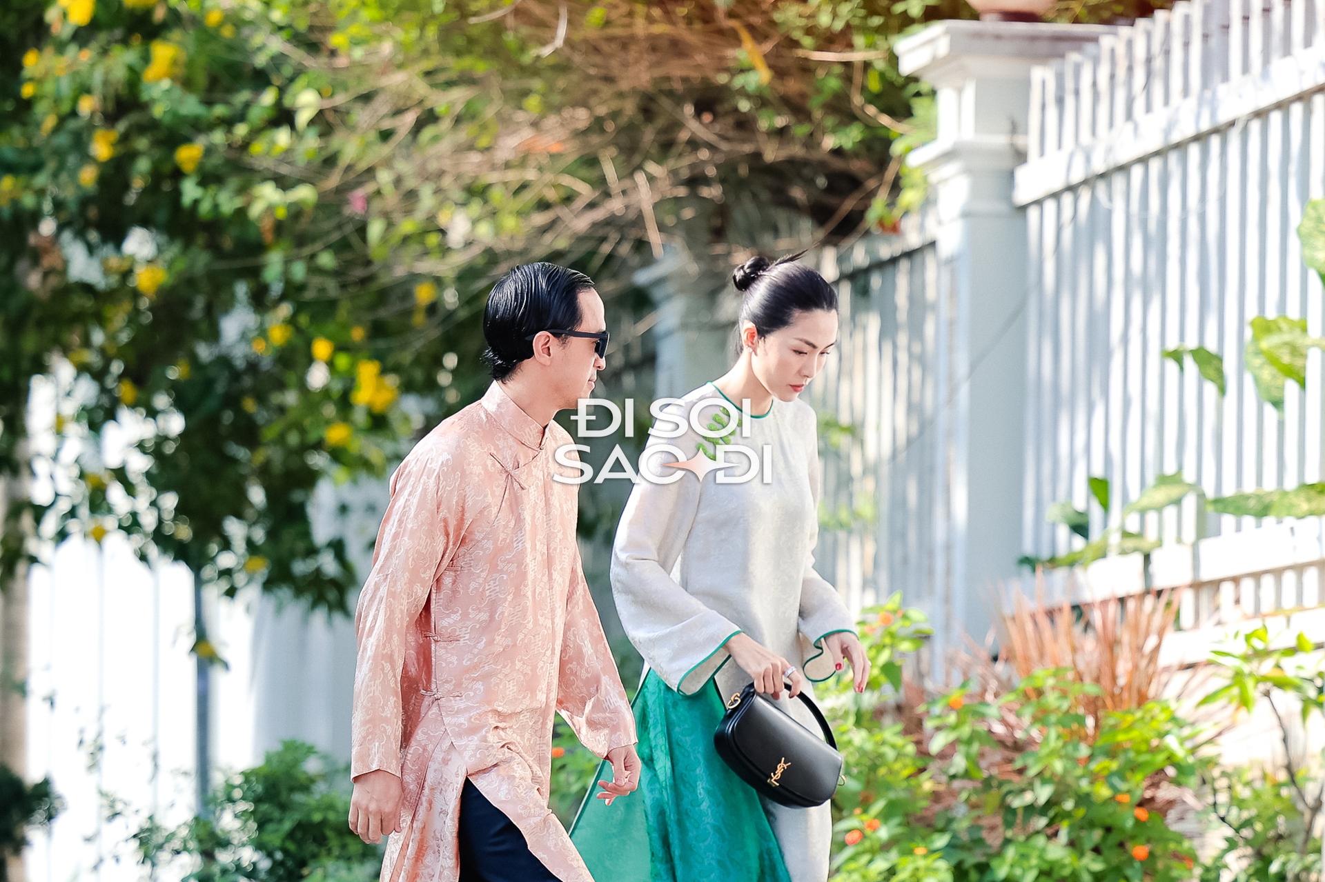 Đám cưới Tiên Nguyễn: Cô dâu đeo kim cương lấp lánh lộ diện, gia đình tỷ phú tươi rói gả con gái cưng!- Ảnh 14.