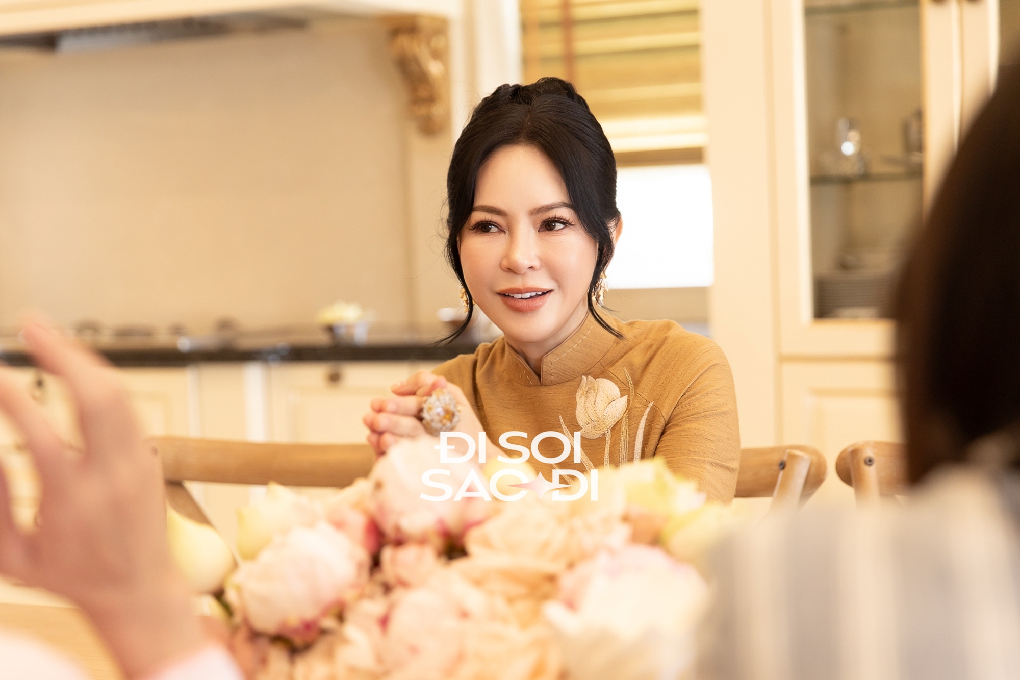 Tỷ phú Johnathan Hạnh Nguyễn chia sẻ cảm xúc trong ngày gả con gái Thảo Tiên - Ảnh 6. Tỷ phú Johnathan Hạnh Nguyễn chia sẻ cảm xúc trong ngày gả con gái Thảo Tiên - Ảnh 6.