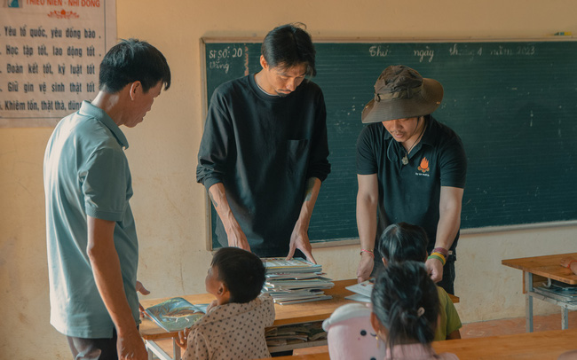 Đen Vâu lên tiếng Về dự án Nuôi Em và thông tin hậu trường thú vị - Ảnh 2. Đen Vâu lên tiếng Về dự án Nuôi Em và thông tin hậu trường thú vị - Ảnh 2.