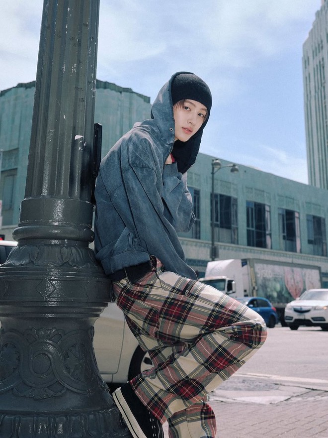 Mỹ nam 2k9 chấp đẹp tiêu chuẩn khắc nghiệt của dân Hàn: Mũi Conan thế này thì chê gì nữa?- Ảnh 15.