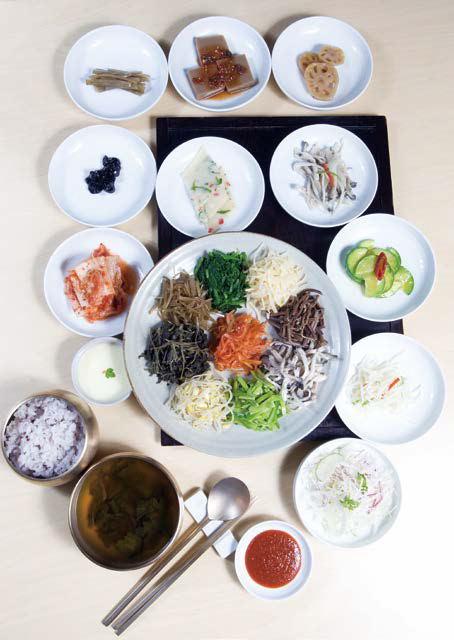 3 việc nếu chăm làm sẽ dễ dàng kéo dài thanh xuân, đảo ngược tuổi sinh học không cần can thiệp sinh học, chị em trẻ hơn cả chục tuổi - Ảnh 2.