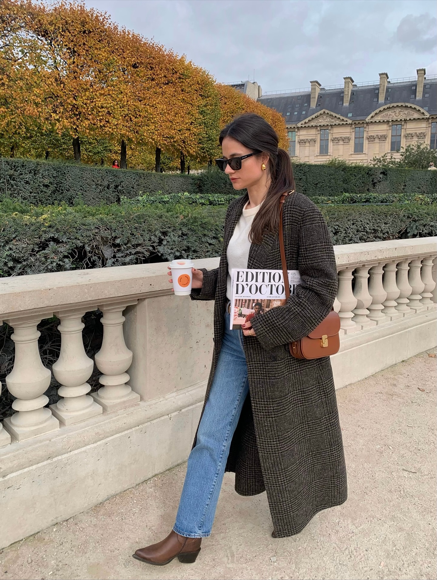 5 Món thời trang phụ nữ Pháp cần có để tủ đồ tối giản luôn sang trọng - Ảnh 11. 5 Món thời trang phụ nữ Pháp cần có để tủ đồ tối giản luôn sang trọng - Ảnh 11.