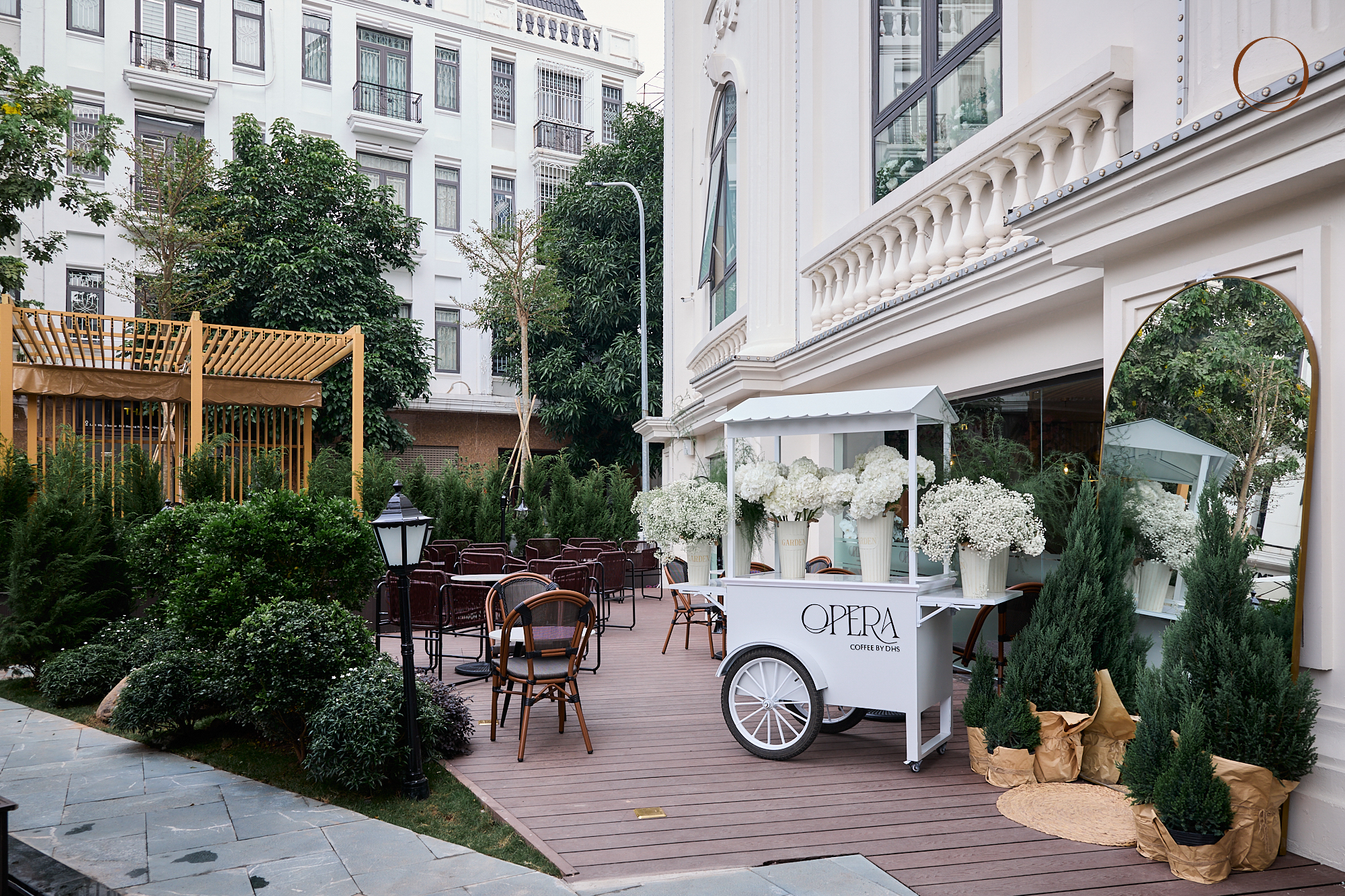 Đi thăm bé Panda, mẹ bỉm Ngô Mai Phương hé lộ một góc biệt thự xa hoa nhà chồng Mai Ngọc- Ảnh 14. Đi thăm bé Panda, mẹ bỉm Ngô Mai Phương hé lộ một góc biệt thự xa hoa nhà chồng Mai Ngọc- Ảnh 14.