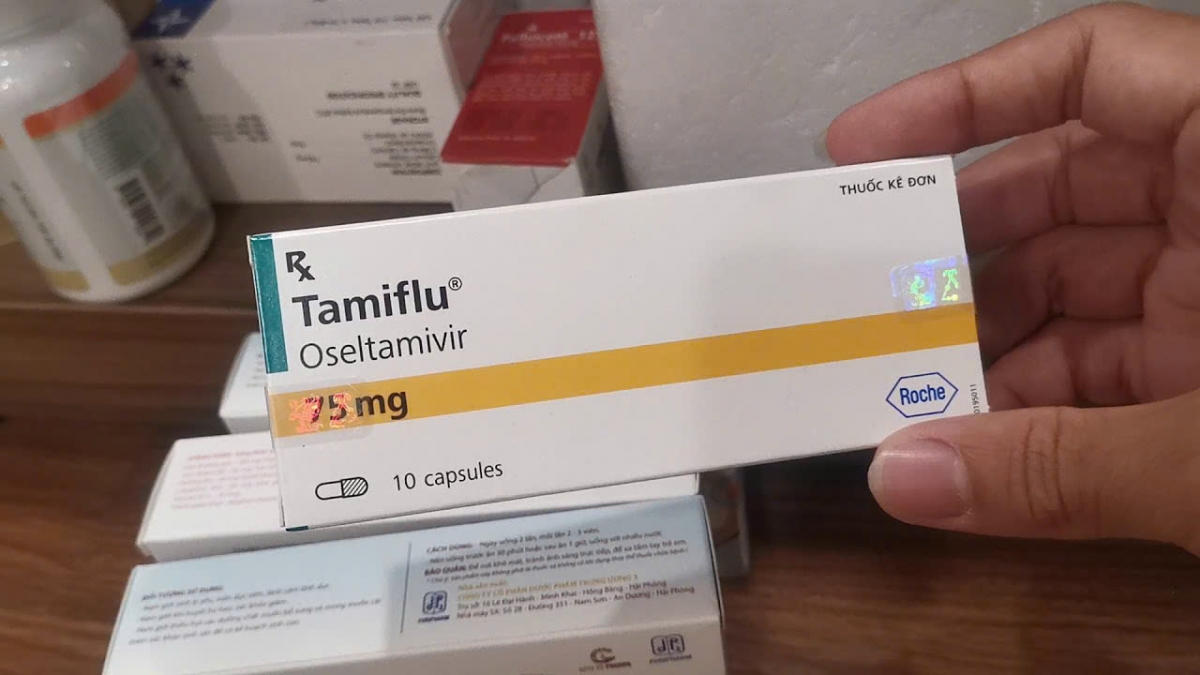 Bộ Y tế: Thuốc Tamiflu vẫn còn đầy kho - Ảnh 1.