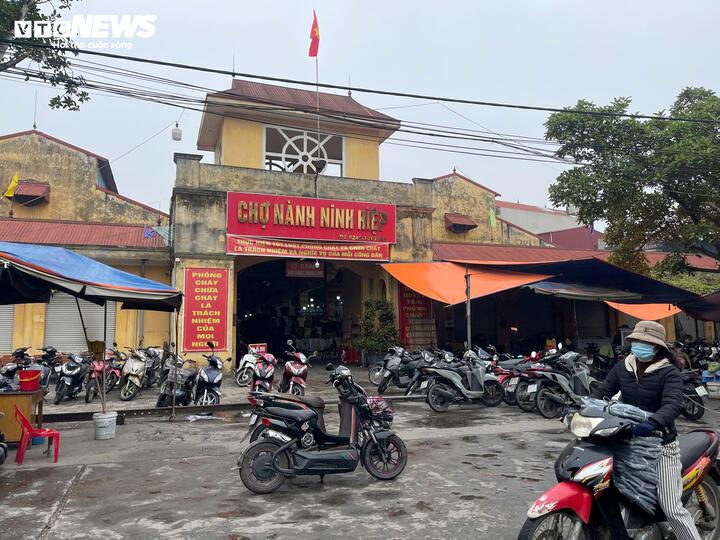 Sửng sốt đất một xã vùng ven đắt ngang phố cổ trung tâm Hà Nội - Ảnh 1. Sửng sốt đất một xã vùng ven đắt ngang phố cổ trung tâm Hà Nội - Ảnh 1.