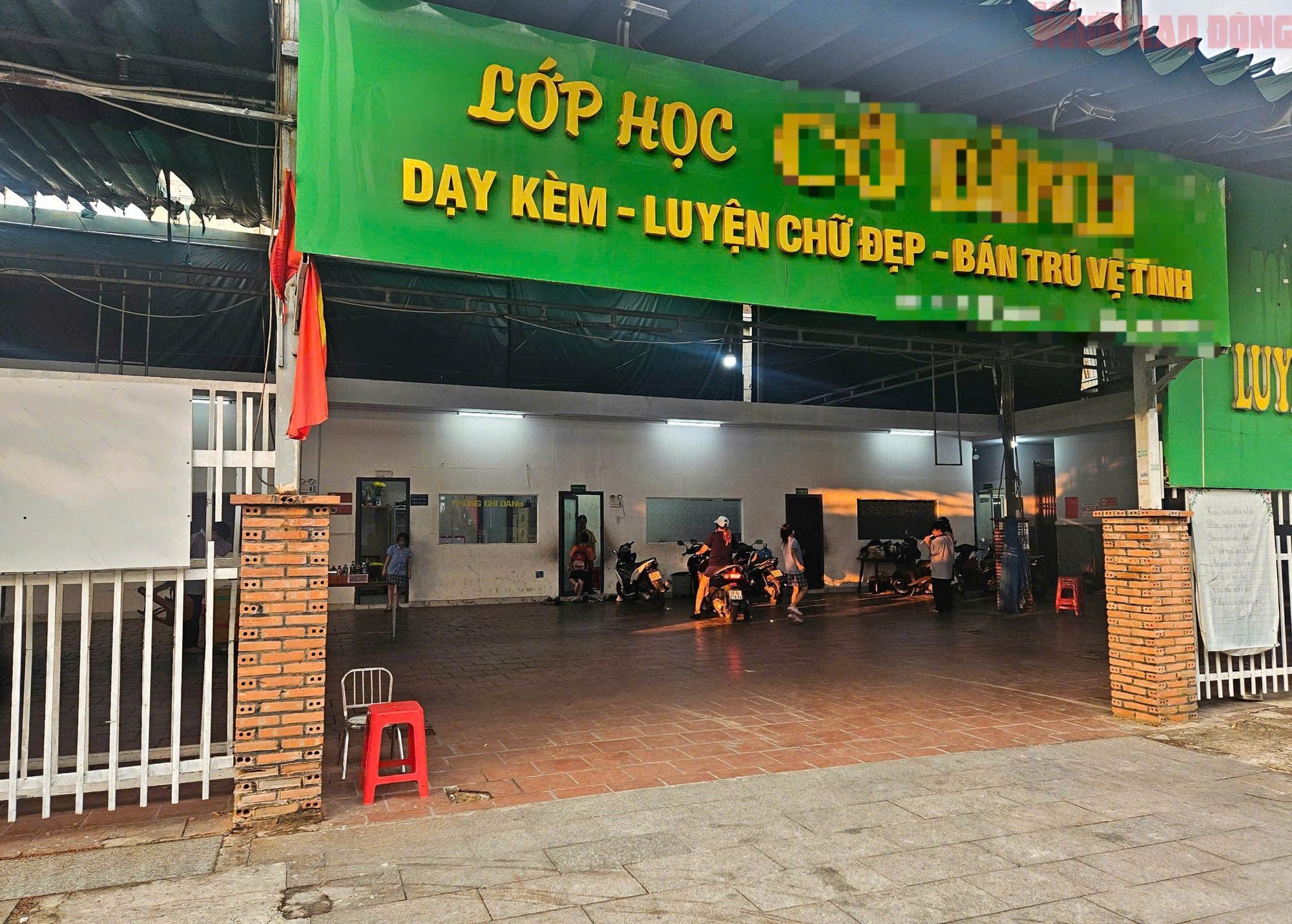Muôn kiểu lách để dạy thêm cho học sinh tiểu học ở TP HCM- Ảnh 7. Muôn kiểu lách để dạy thêm cho học sinh tiểu học ở TP HCM- Ảnh 7.