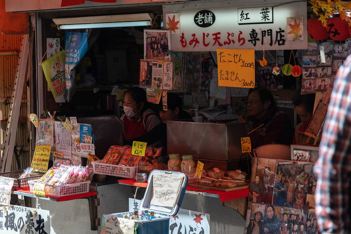 Món ăn đặc sản mùa thu Osaka làm từ lá phong - Ảnh 4.