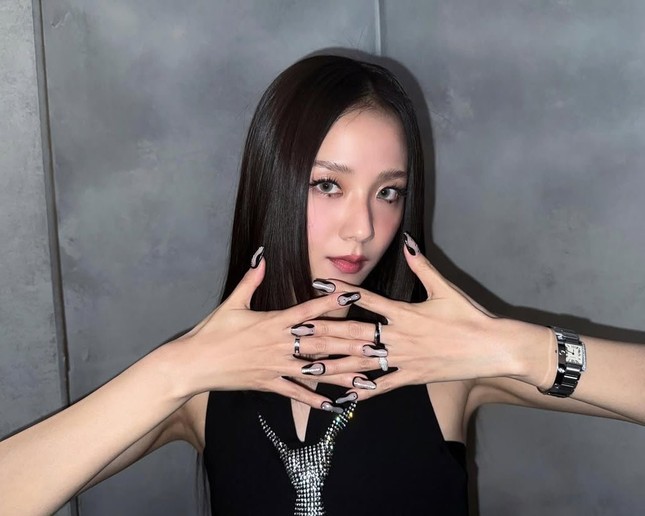 Không thể mê nổi Jisoo (BlackPink) - Ảnh 2.