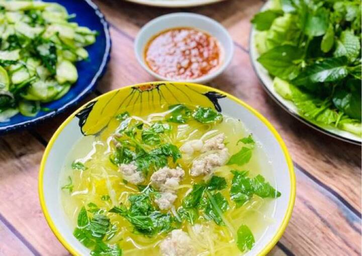 Hướng dẫn làm canh đu đủ xanh thanh đạm - Ảnh 2.