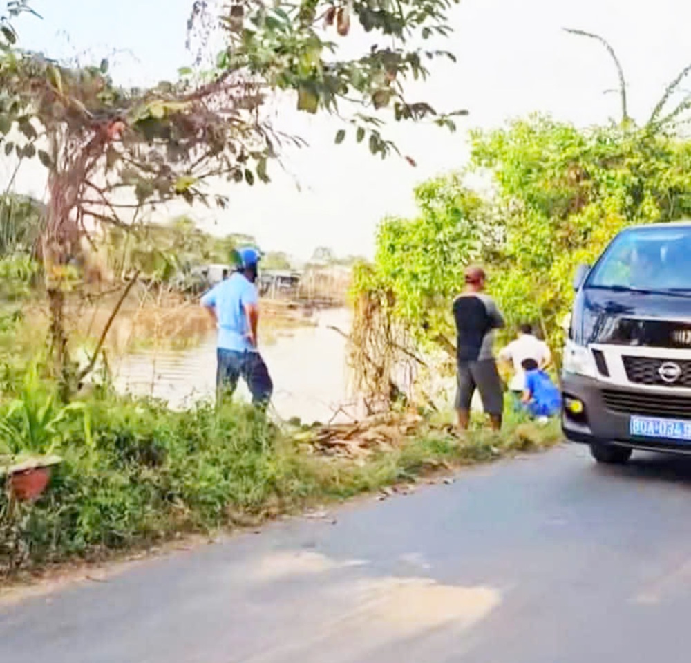 Kêu gọi tố giác tội phạm vụ &quot;Người chồng nghi bị giết khi đang trên đường ra chợ phụ vợ&quot;- Ảnh 1.