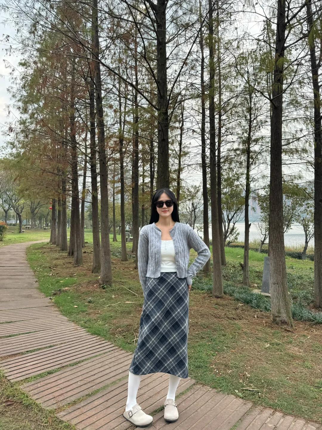 Phụ nữ trung niên thích phong cách nào? - Ảnh 9. Phụ nữ trung niên thích phong cách nào? - Ảnh 9.