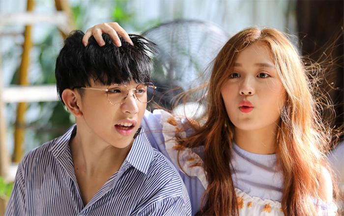 2 nhân vật chính của drama đấu tố hot nhất hiện tại: Hotboy 1 thời giải nghệ hiện đã có vợ con, thành viên “bánh kem trà xanh” mãi không thoát cảnh flop - Ảnh 9.