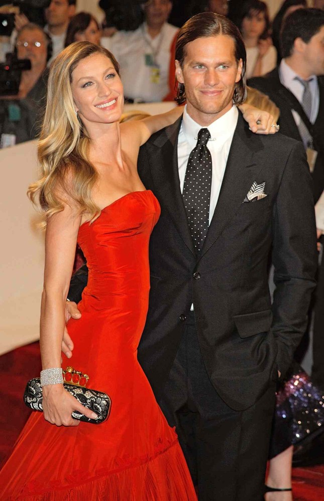 gisele-bundchen-tom-brady-4-bf36-5506-8163-1739010956089-173901095618022137379.jpg