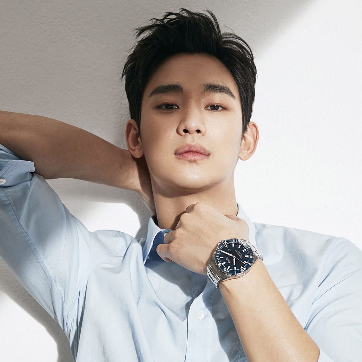 kim-soo-hyun-51-17112434080871656454836-1741618589418-1741618589947988484831.jpg