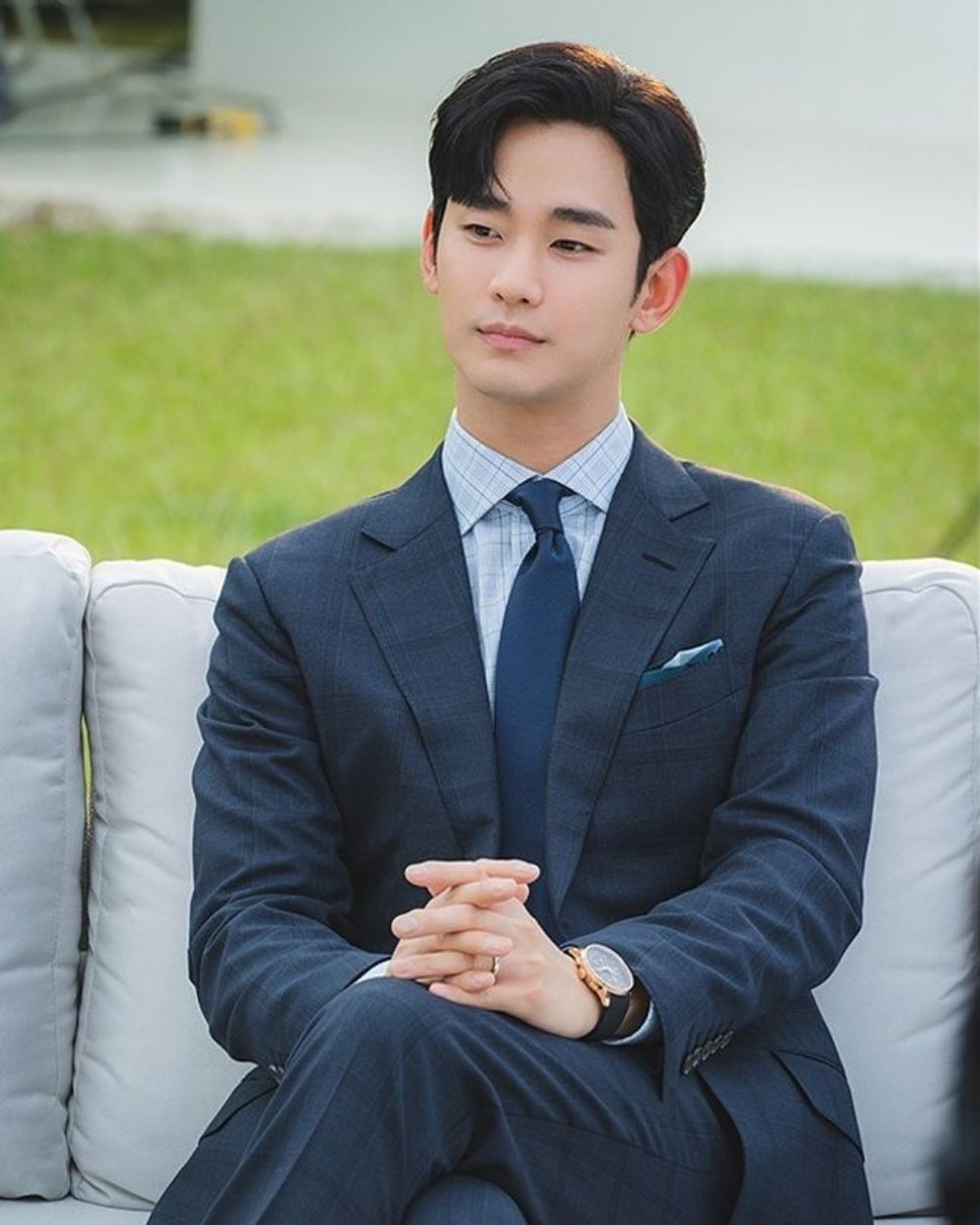 Kim Soo Hyun yêu đương với trẻ vị thành niên: Có thể không vi phạm, nhưng còn đáng hâm mộ khi ngôi sao của bạn chỉ “đạt mức đạo đức tối thiểu để không phạm pháp?” - Ảnh 2.