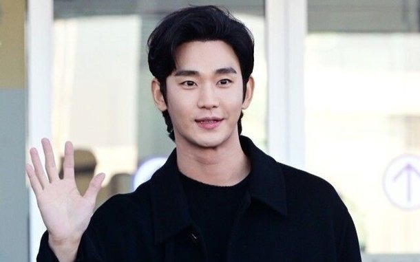 Kim Soo Hyun có thể sẽ phải bồi thường hơn 421 tỷ