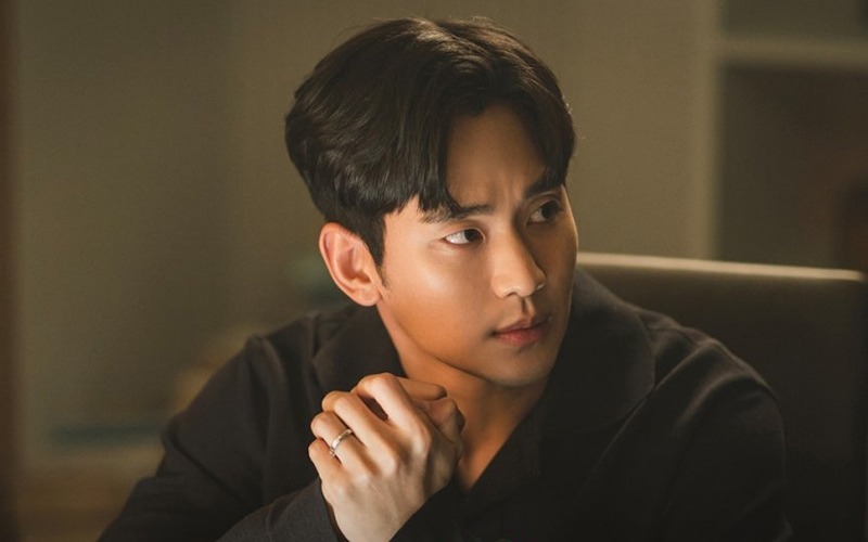 Xuất hiện thêm ảnh mới thân mật giữa Kim Soo Hyun và Kim Sae Ron trước giờ G- Ảnh 2.