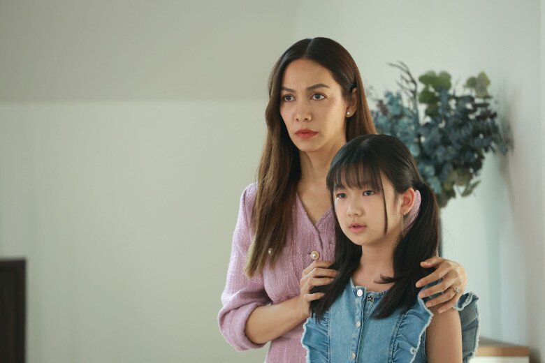 Sắp đính hôn thì một người phụ nữ dắt con gái đến nhà TRẢ khiến tôi bàng hoàng, càng sốc khi tấm màn 8 năm được được hé mở - Ảnh 1. Sắp đính hôn thì một người phụ nữ dắt con gái đến nhà TRẢ khiến tôi bàng hoàng, càng sốc khi tấm màn 8 năm được được hé mở - Ảnh 1.