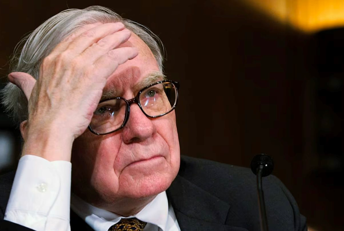 Giữa lúc giá vàng tăng kỷ lục và chứng khoán biến động, một động thái của Warren Buffett đang khiến cả thị trường chú ý - Ảnh 1.