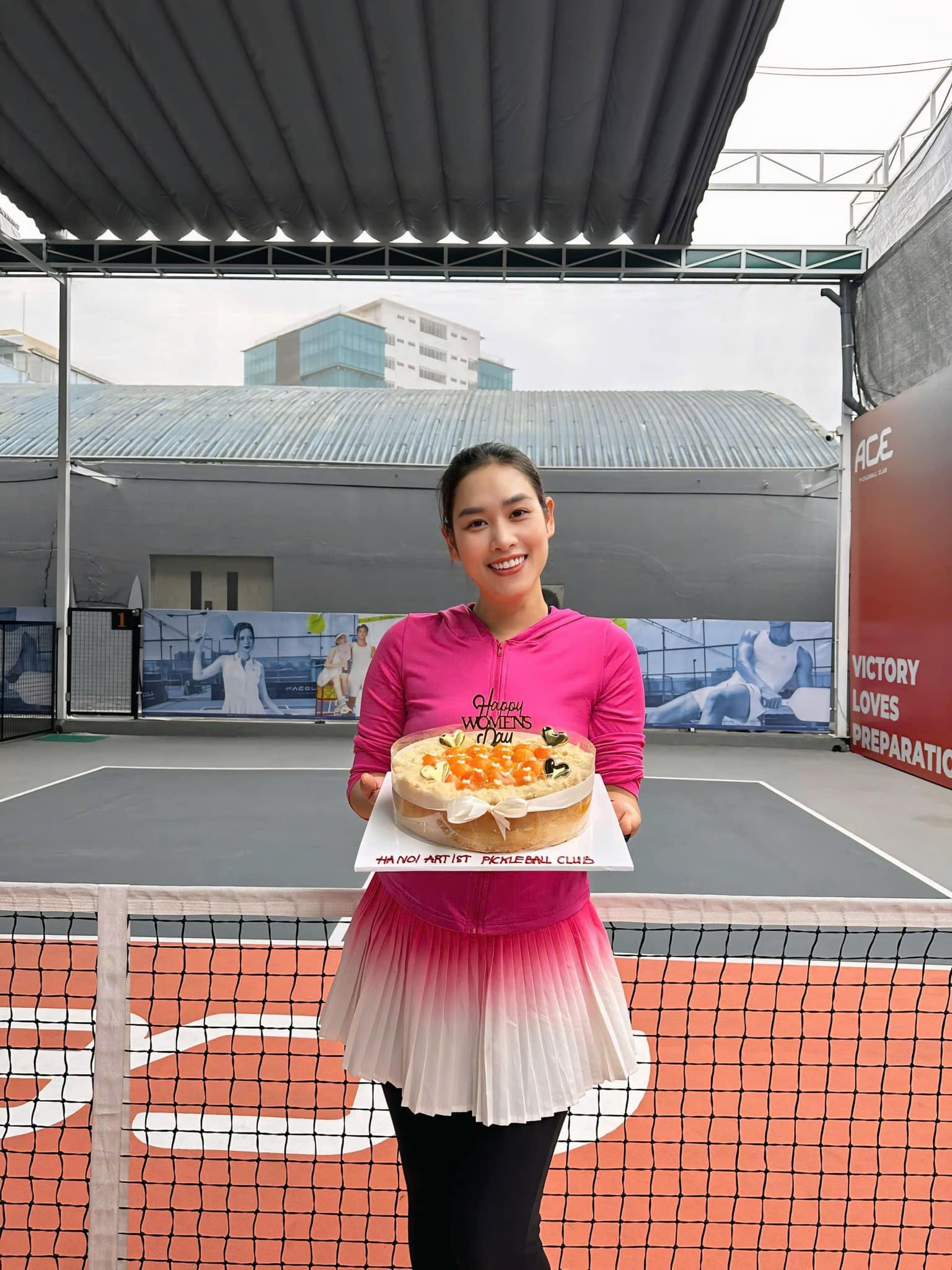 Nữ diễn viên nổi tiếng “thảo mai” quen chồng trên sân tennis, 20 năm sau thành “đối tác ăn ý” trên sân pickleball- Ảnh 4.