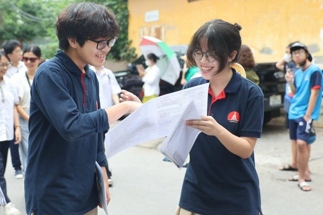 Hà Nội có thể điều chỉnh lịch thi tuyển vào lớp 10 - Ảnh 1. Hà Nội có thể điều chỉnh lịch thi tuyển vào lớp 10 - Ảnh 1.