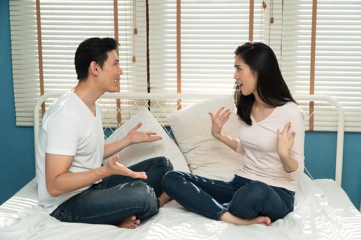 Sáng sớm, chồng tôi la um cả nhà, đem sổ tiết kiệm vứt vào người vợ rồi mắng tôi là "kẻ tội đồ" - Ảnh 1. Sáng sớm, chồng tôi la um cả nhà, đem sổ tiết kiệm vứt vào người vợ rồi mắng tôi là "kẻ tội đồ" - Ảnh 1.