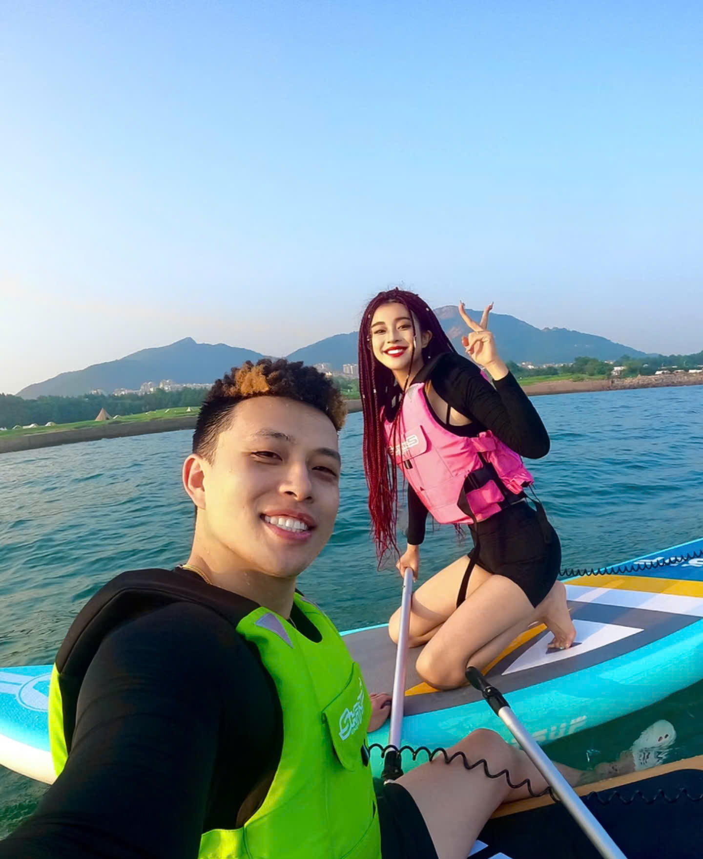 Đi ngược về qu&aacute; khứ ghen tu&ocirc;ng với chồng v&agrave; bạn học lớp mẫu gi&aacute;o khiến tất cả thốt l&ecirc;n: Chị thắng!- Ảnh 3.