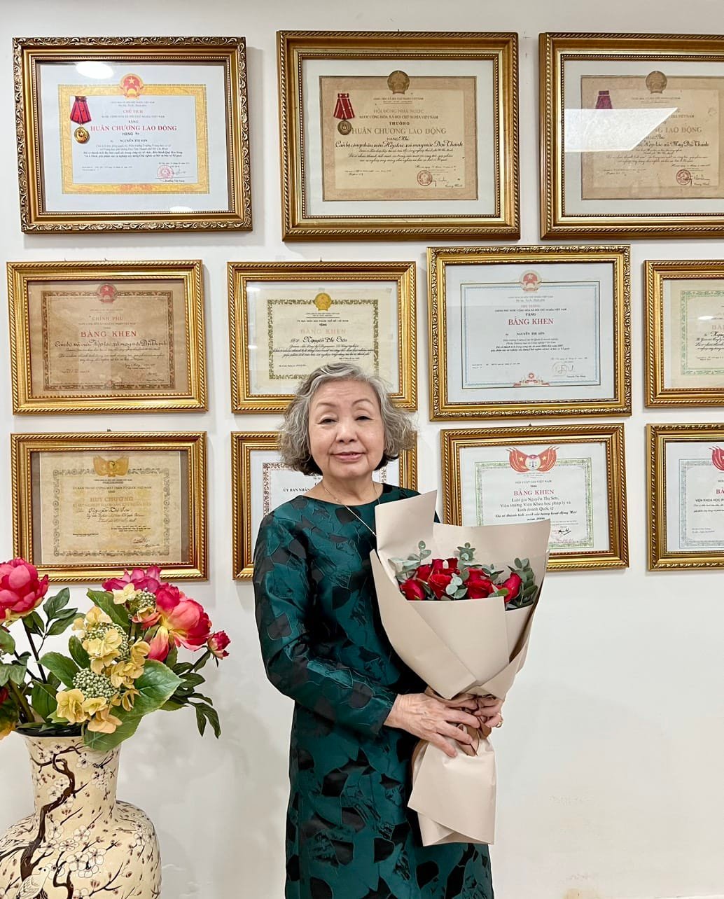 Thiên kim tiểu thư của gia tộc Sơn Kim: - Ảnh 12. Thiên kim tiểu thư của gia tộc Sơn Kim: - Ảnh 12.