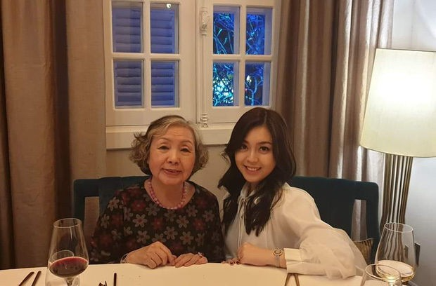 Thiên kim tiểu thư của gia tộc Sơn Kim: - Ảnh 2. Thiên kim tiểu thư của gia tộc Sơn Kim: - Ảnh 2.