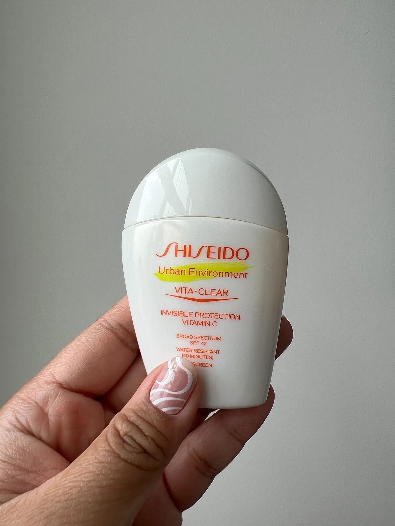 5 lọ kem chống nắng chất lượng xịn cho làn da của phụ nữ ở độ tuổi lão hóa - Ảnh 6. 5 lọ kem chống nắng chất lượng xịn cho làn da của phụ nữ ở độ tuổi lão hóa - Ảnh 6.